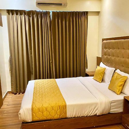 Hotel Palms Residency, Chembur Мумбаї Екстер'єр фото