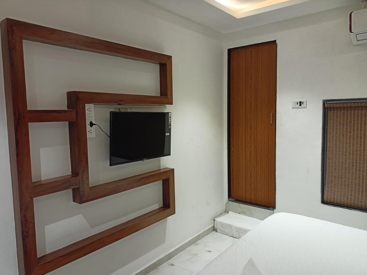 Hotel Palms Residency, Chembur Мумбаї Екстер'єр фото